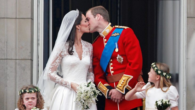 William and Kate kissing