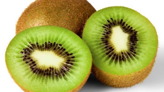 Kiwis: A Little Fruit with Big Benefits