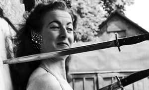 Πόσο επικίνδυνες είναι οι πράξεις ρίψης μαχαιριών;