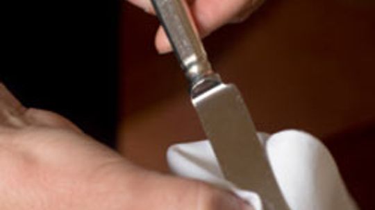 5 Ways to Clean Fine Metals with Lemon Juice