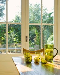 lemons pitcher, windows