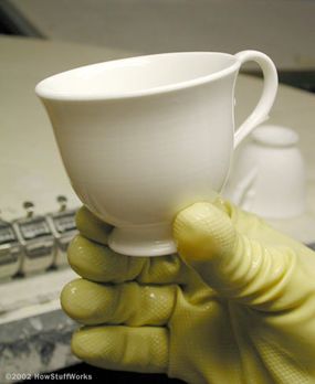 Stoneware vs. Bone China: What's the Difference? – Lenox Corporation