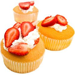 angel food cupcake with strawberries