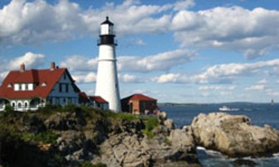 灯塔的照片”class=