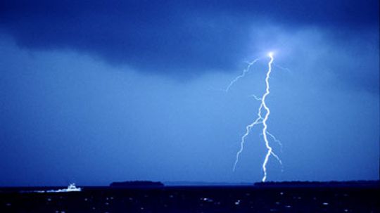 Can I get struck by lightning when I'm indoors? | HowStuffWorks