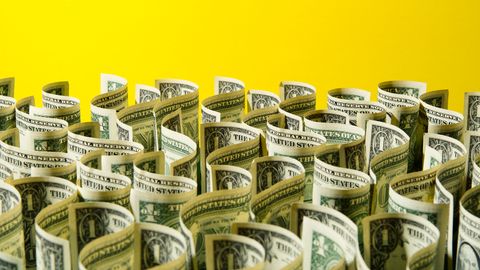 What Are the Options for Life Insurance Payouts? - Vimarsana News