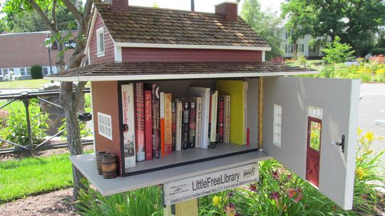 How Todd Bol Started the Little Free Library Movement