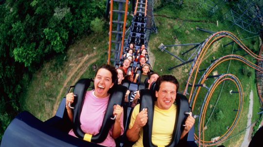 10 Surprising Things People Lose on Roller Coasters