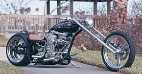 Low Blow is a super-powered custom motorcycle made by Thee Darkside of Daytona. See more motorcycle pictures.