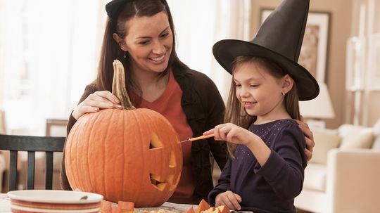 5 Easy Pumpkin Carving Patterns