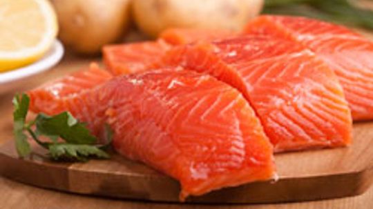 Save vs. Splurge: Pacific or Atlantic Salmon (farmed vs. wild)