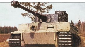 虽然有近4英寸厚的装甲保护，但Panzerkampfwagen VI Tiger I重型且缺乏敏捷性。＂width=