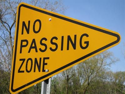 No passing zone