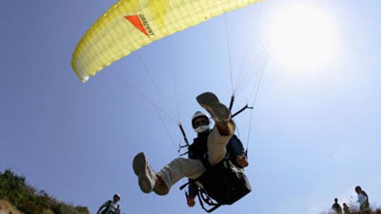 How Paragliding Works