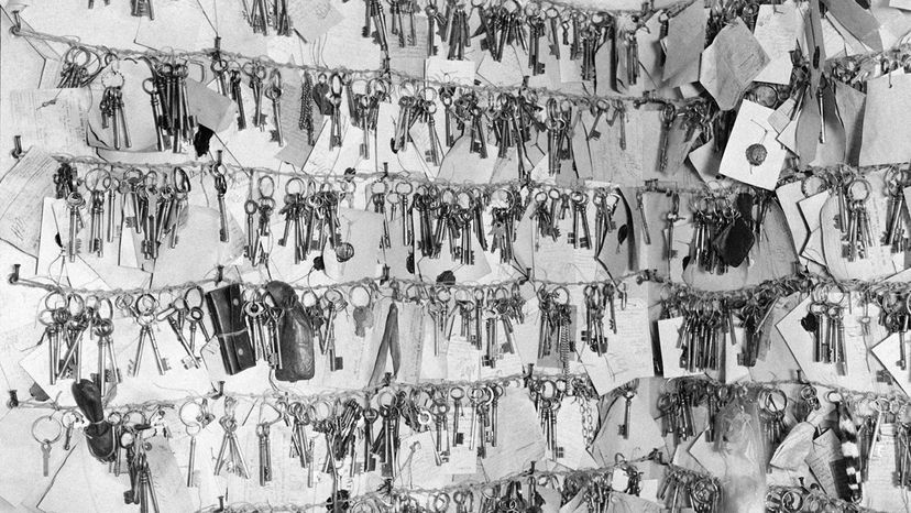 Thousands of lost keys, like these in 1930, have turned up at the Service des Objets Trouvés.&nbsp;