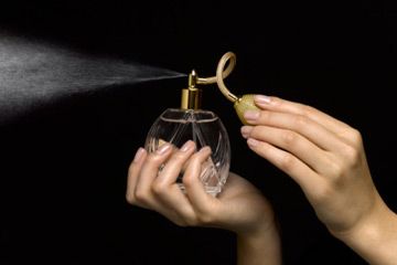 How to choose your Signature Fragrance