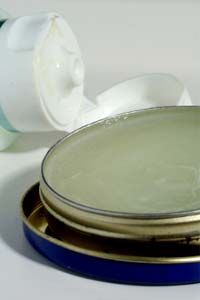 petroleum jelly jar