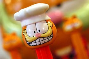 Garfield PEZ