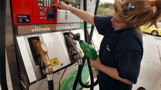 Will using a cell phone at a gas pump make it explode?