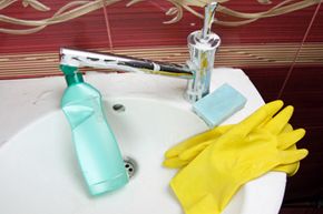 clean sink