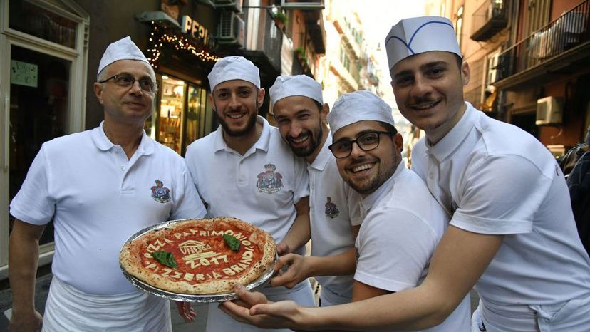 pizzeria brandi UNESCO pizza Italy