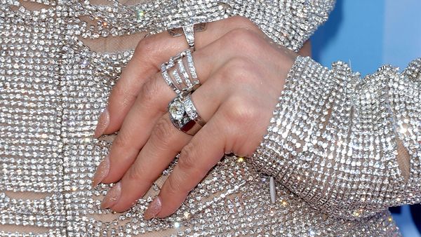 jennifer lopez, platinum rings