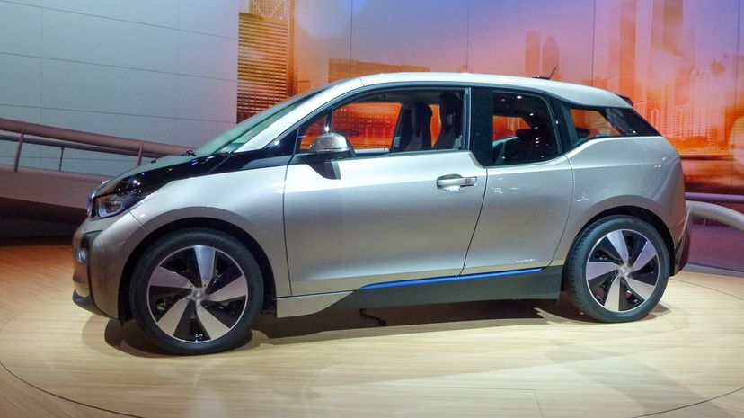 36-BMW I3