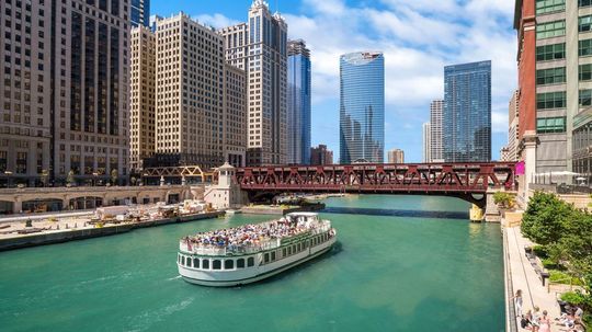 35 Things Only True Chicagoans Know