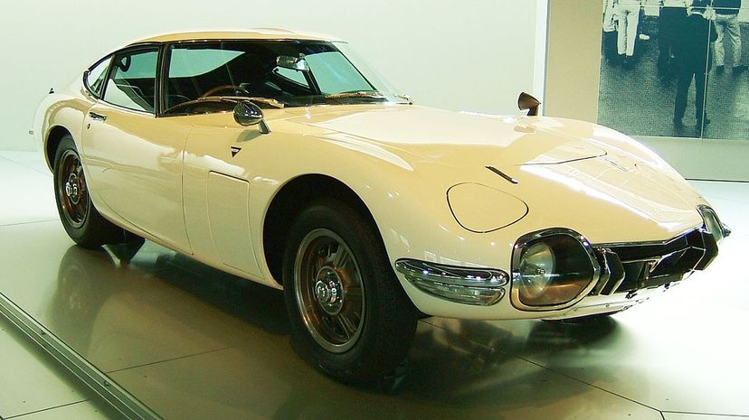 Toyota 2000GT