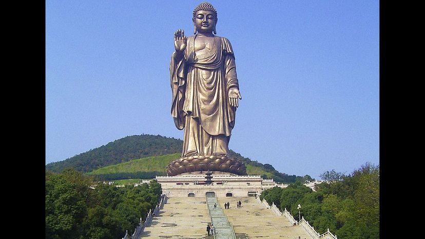Grand Buddha at Ling Shan