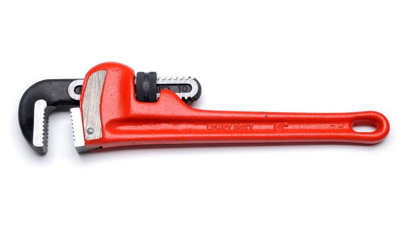 Pipe wrench