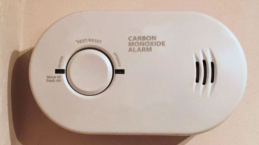 35 carbon monoxide alarm GettyImages-911721176