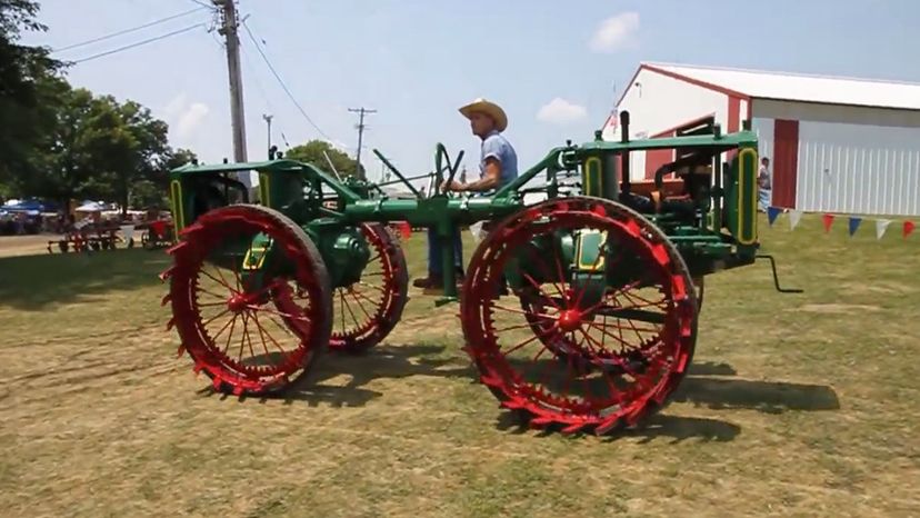 Allis-Chalmers Model 6-12