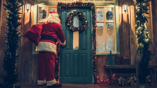 What to Gift Your Father Based on His Personality