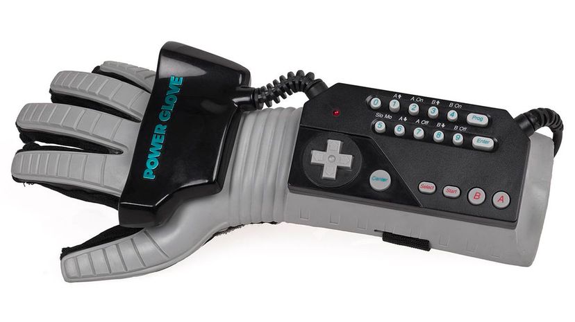 40 NES-Power-Glove