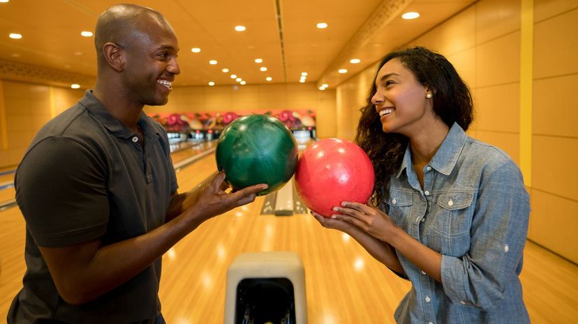 Q 27 Bowling