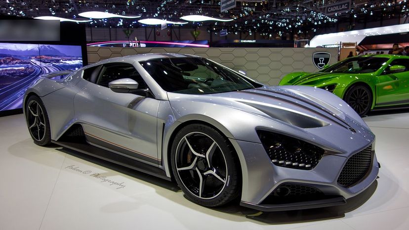 25 Zenvo ST1