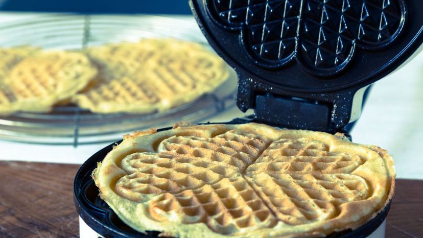 Waffle iron