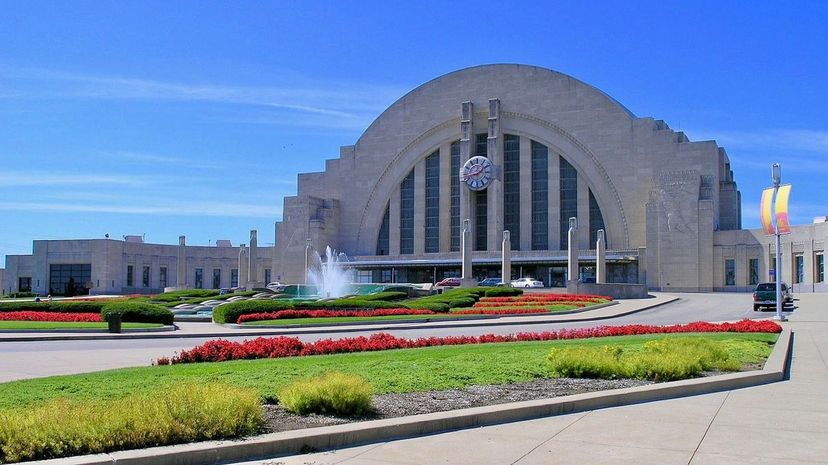 19  Cincinnati Museum Center at Union Terminal 
