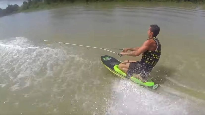 35 Kneeboarding