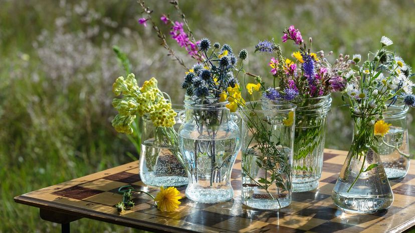 19 glass bottle vases