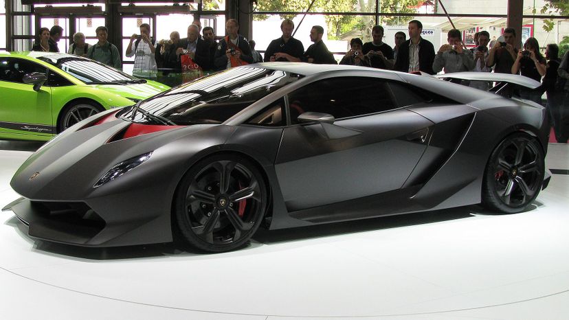 Lamborghini Sesto Elemento