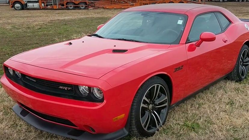 11-2013 Dodge Challenger SRT8 Core