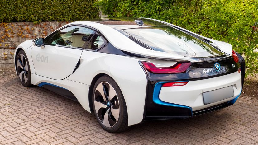 i8