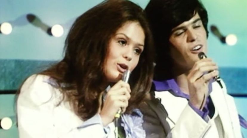 Can You Complete the Song Lyrics From the Osmonds and the Partridge Family?