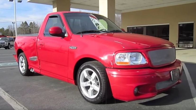 33 Ford SVT Lightning new