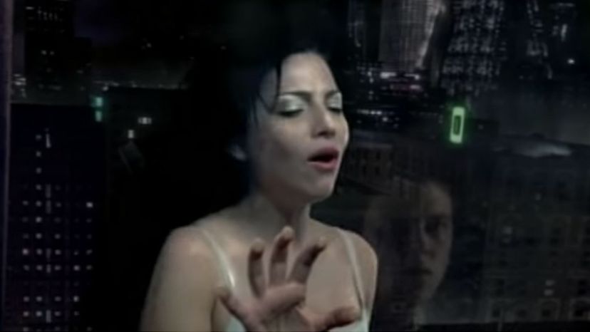 Bring Me to Life - Evanescence