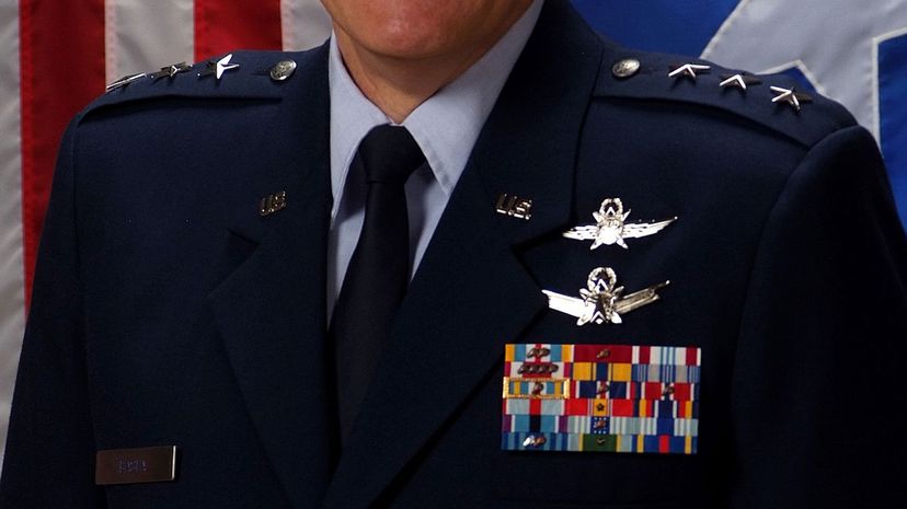 Q 12 Air Force General