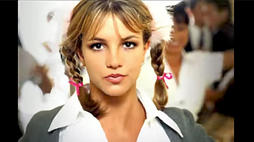 Britney Spears - Baby One More Time