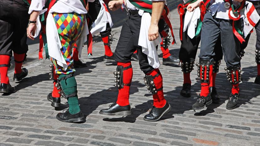 10 Morris Dancers